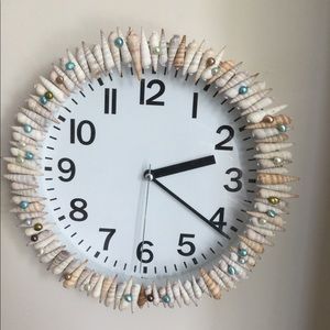 Seashell and seed pearl embellished clock